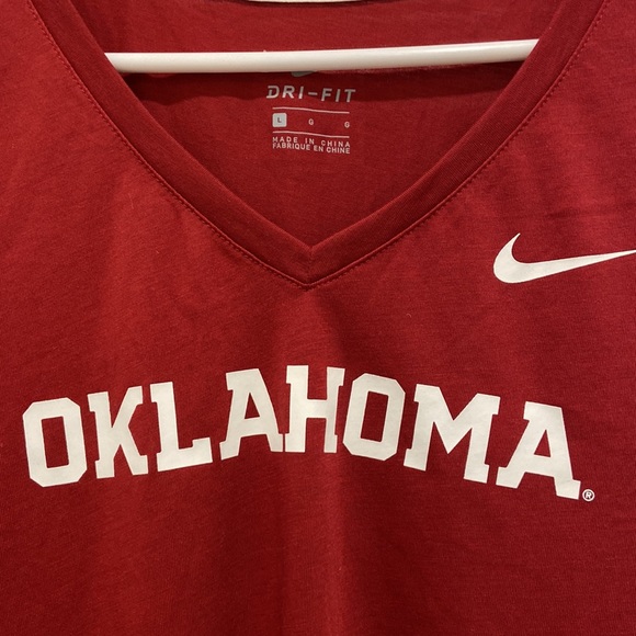 Women’s Oklahoma Shirt - Picture 2 of 4
